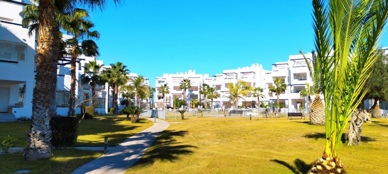 Апартаменти Mar Golf Luxe Flat Мурсія Екстер'єр фото